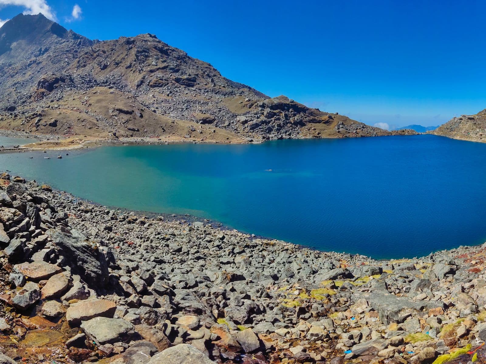 Langtang Gosaikunda Lake trek